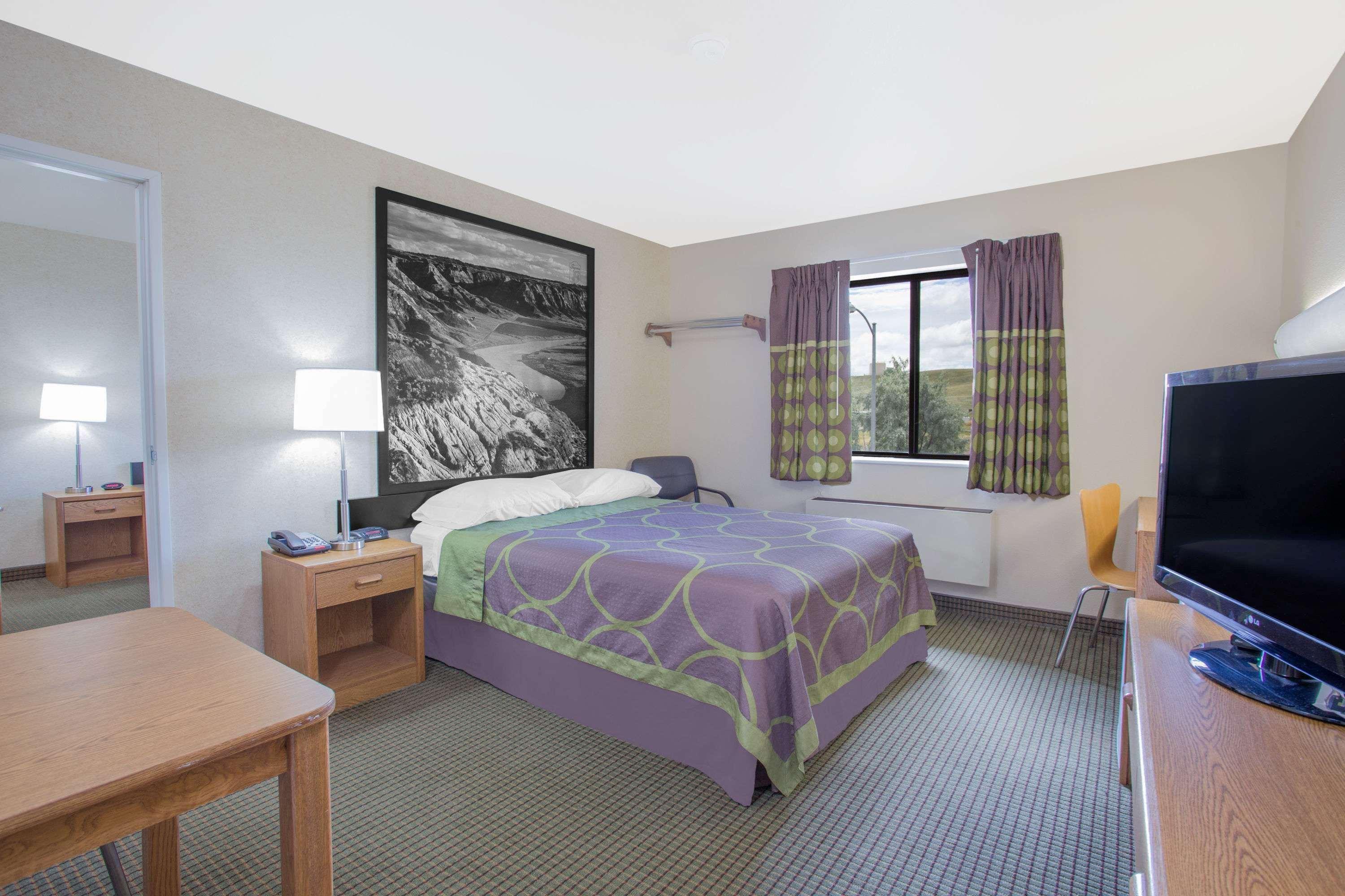 Super 8 by Wyndham Havre Hotell Eksteriør bilde